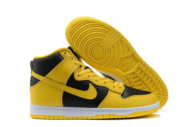 Men's SB Dunk High Yellow Black Shoes