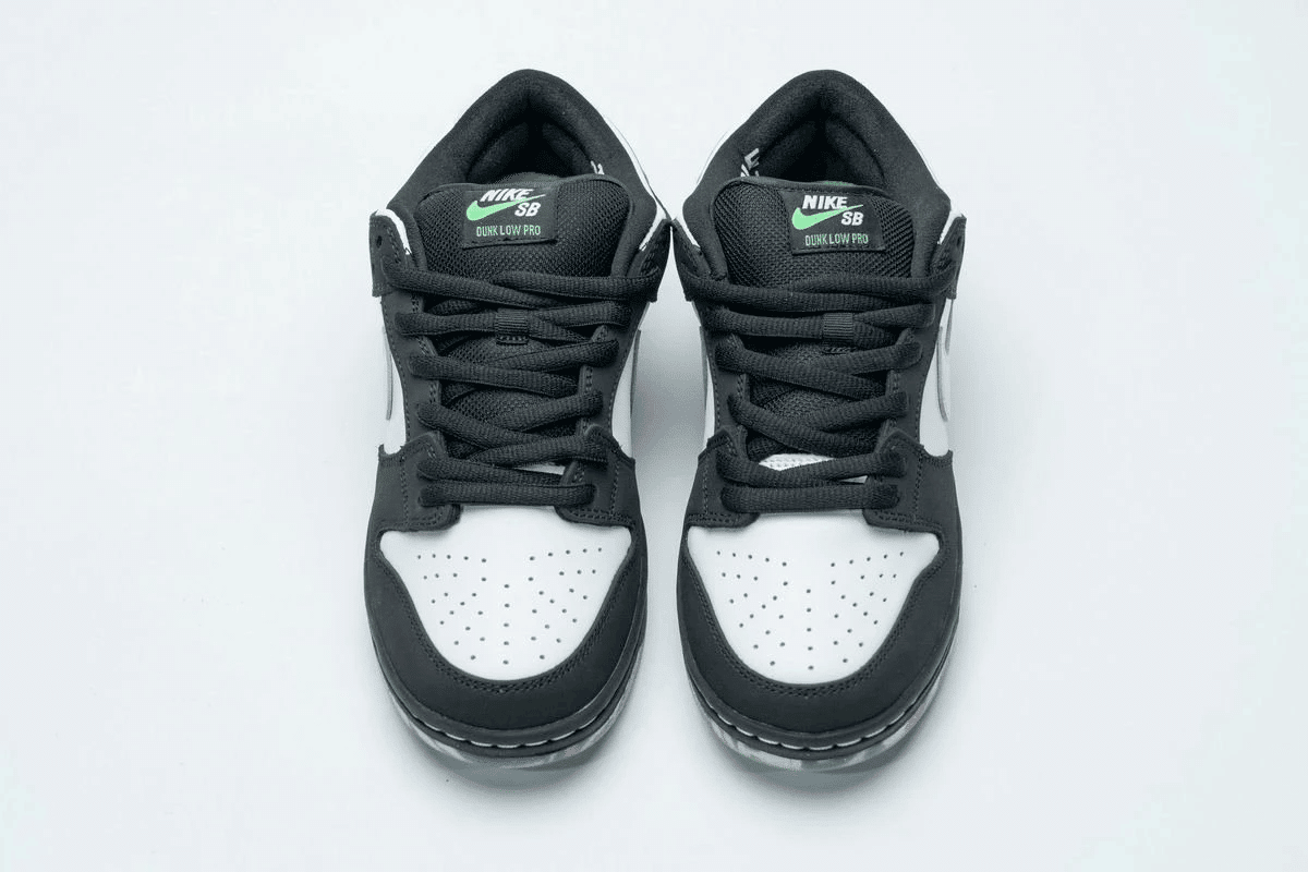Men's Staple x SB Dunk Low Panda Pigeon Shoes