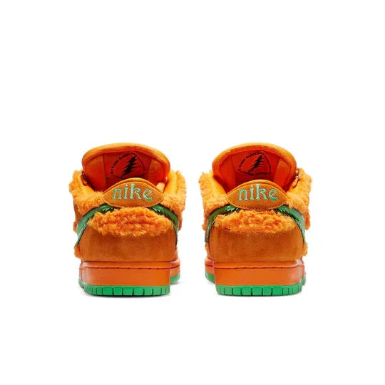 Men's Nike x Grateful Dead SB Dunk Low Orange Bear Shoes
