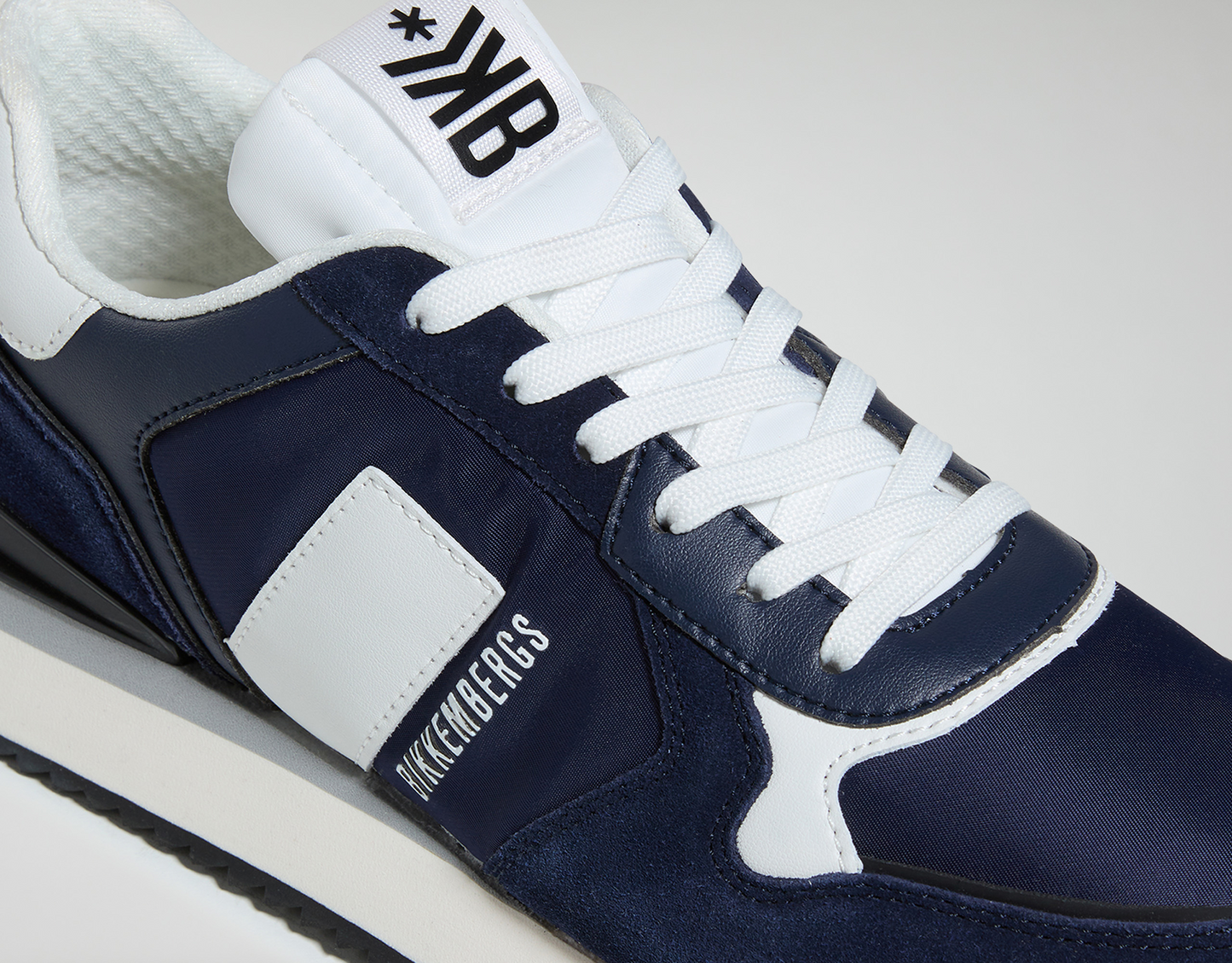 Men’s Bikkembergs Puyol Navy White Sneakers