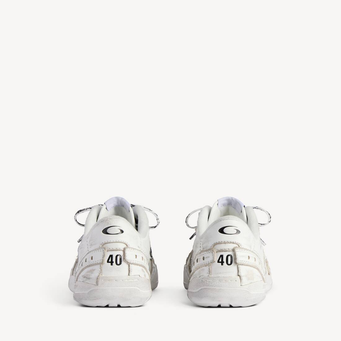 Men' Balenciaga Hamptons Worn-out Trainers White Sneaker
