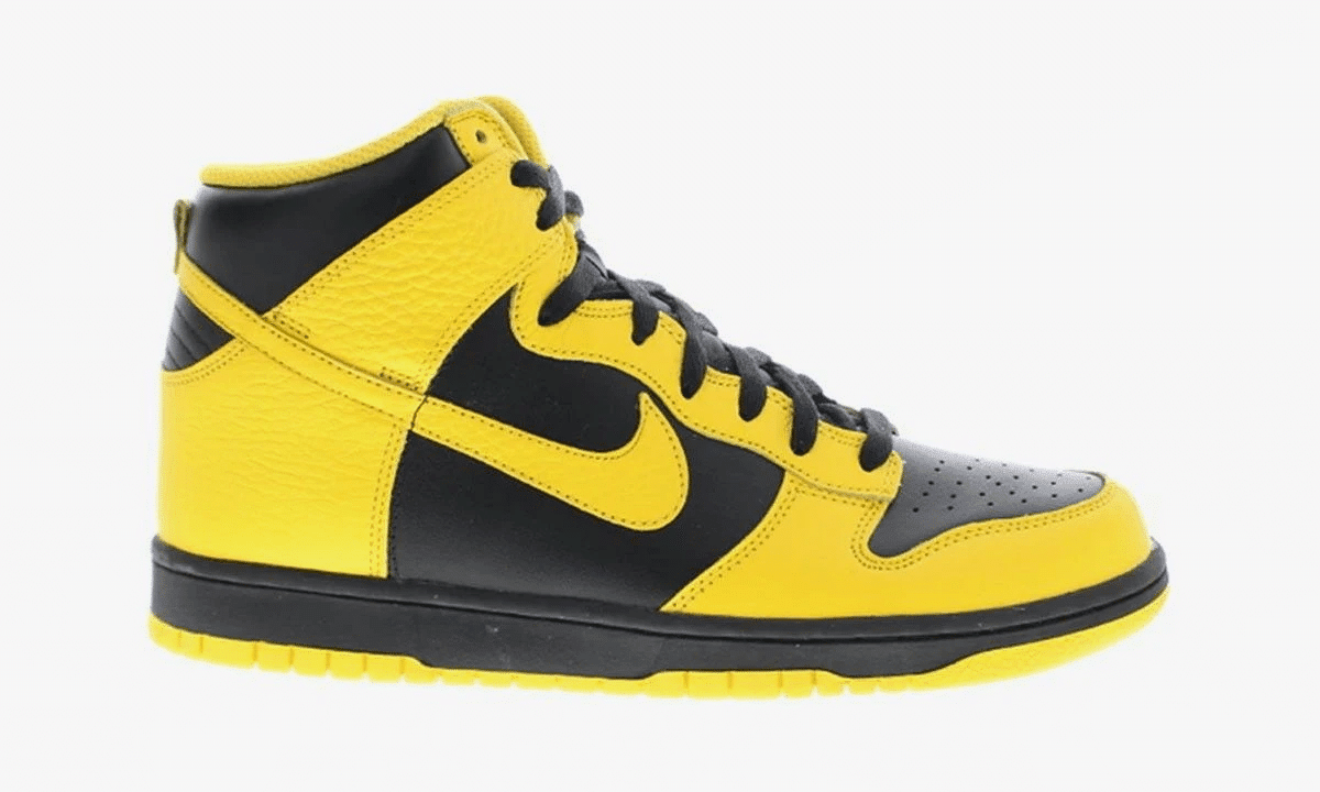 Men's SB Dunk High SP Varsity Maize Shoes