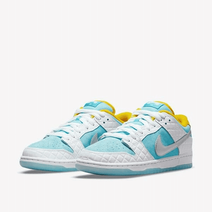 Men's SB Dunk Low FTC x Lagoon Pulse Shoes