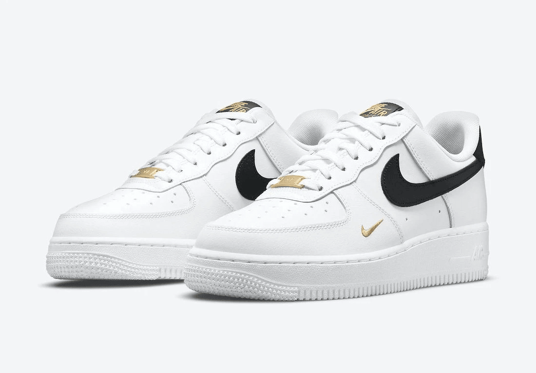Men's Air Force 1 Gold Embroidered Shoes