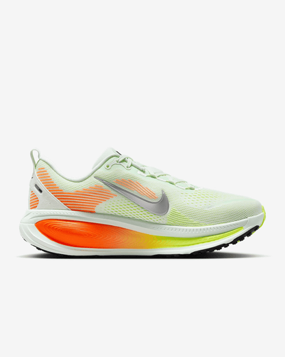 Men's Nike Vomero 18 Barely Green Shoes