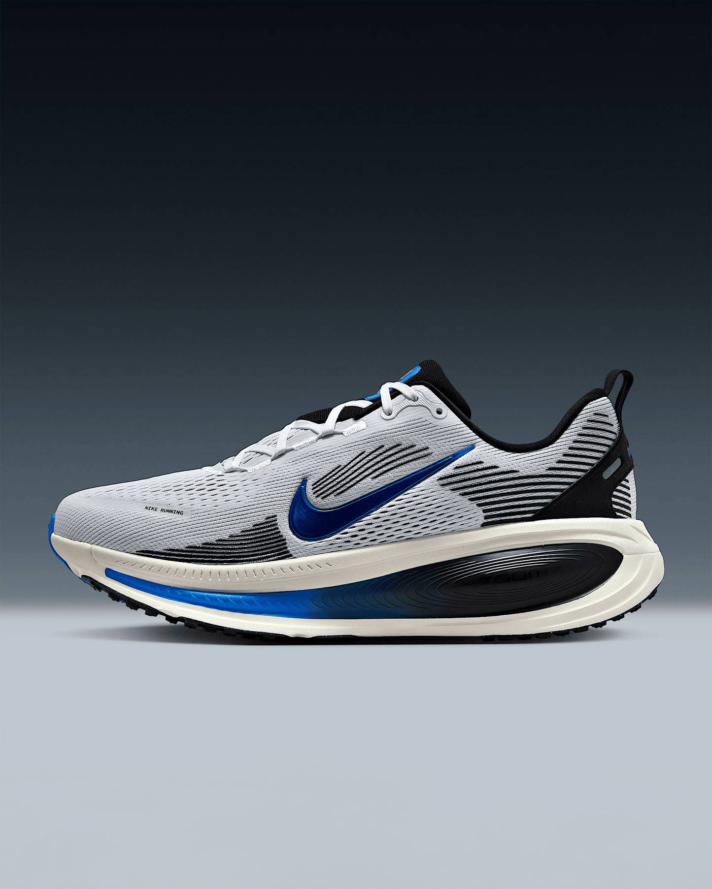 Men's Nike Vomero 18 White Black Shoes