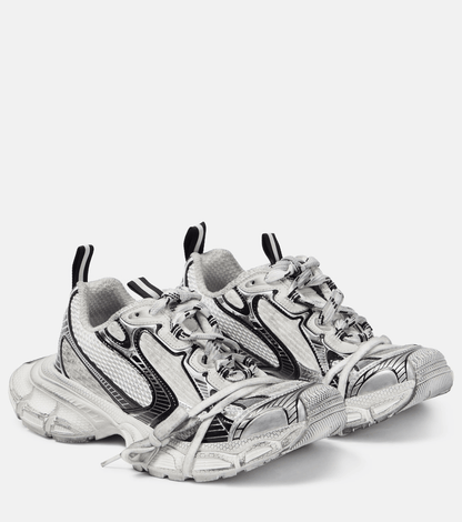 Men's Balenciaga 3XL Sneaker In Eggshell Black