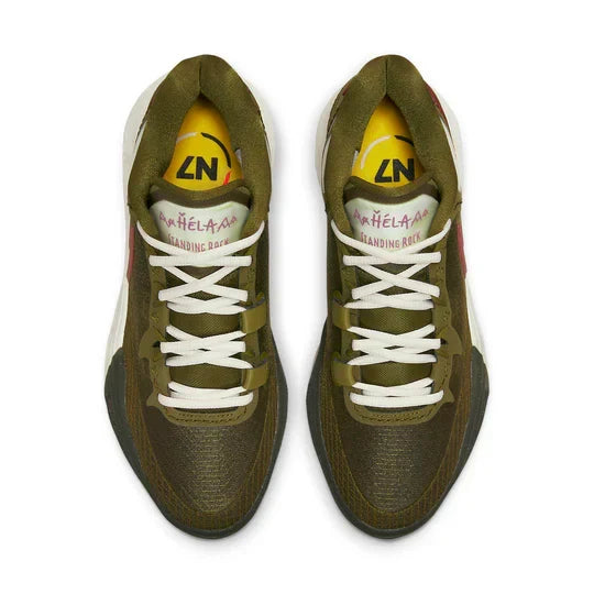 Men's Kyrie 8 N7 Shoes