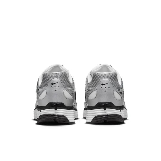 Men's Nike PÃ¢â‚¬â€˜6000 Metallic Silver Shoes