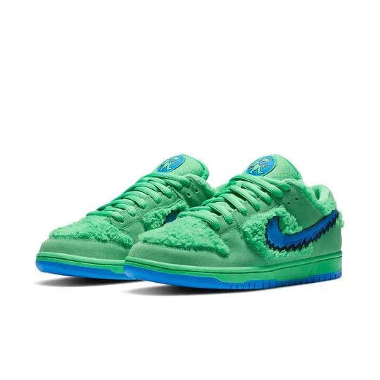 Men's Nike x Grateful Dead SB Dunk Low Green Bear Shoes