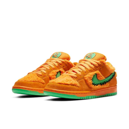 Men's Nike x Grateful Dead SB Dunk Low Orange Bear Shoes