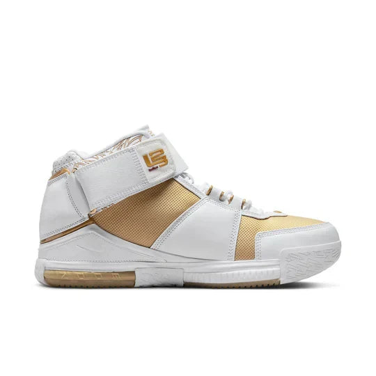 Men's Zoom LeBron 2 Maccabi Shoes