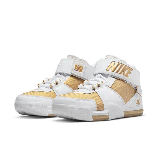 Men's Zoom LeBron 2 Maccabi Shoes