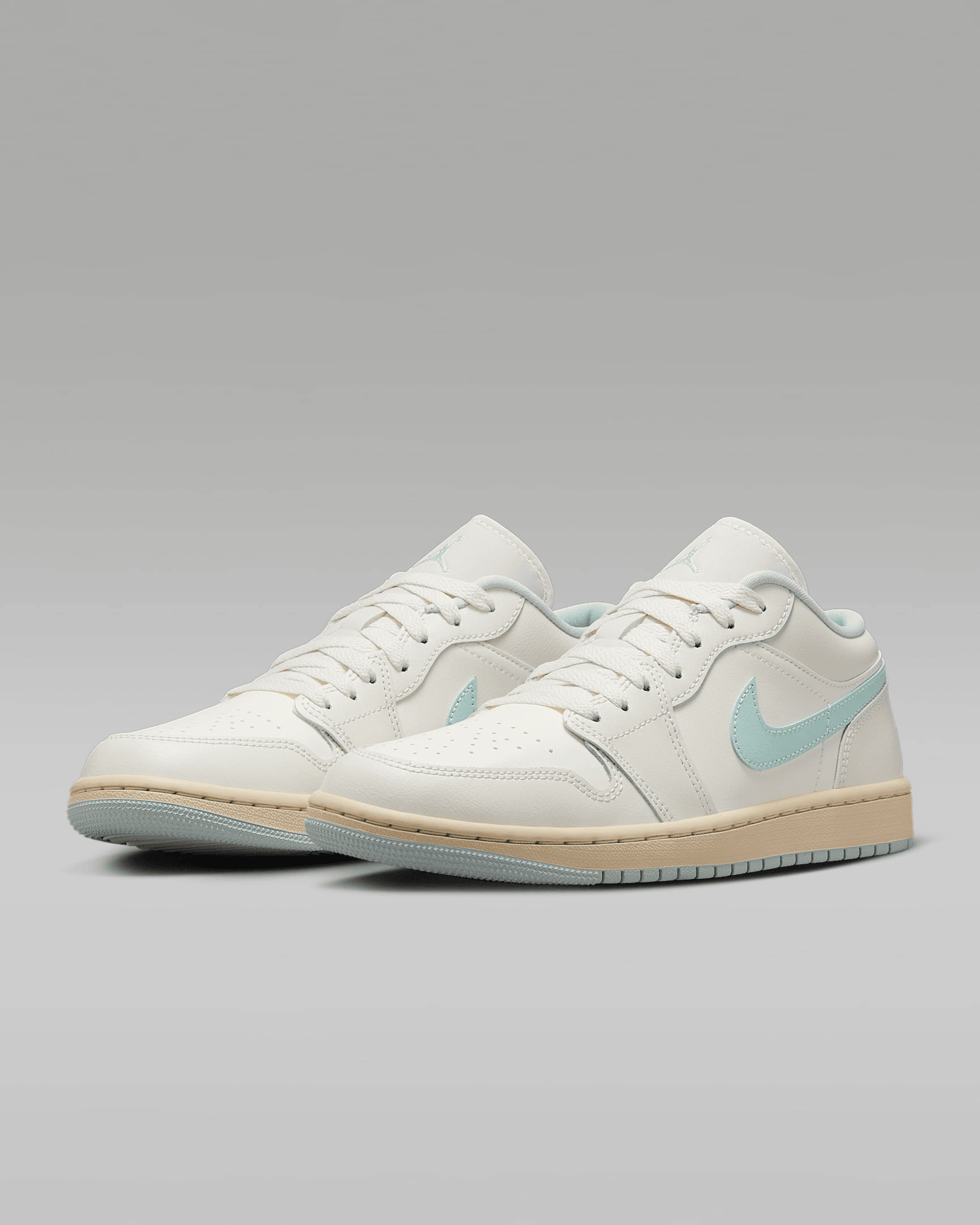 Men's Air Jordan 1 Low Sail Igloo Shoes