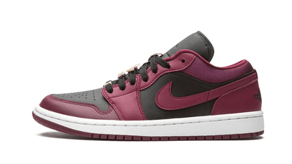 Men's Air Jordan 1 Low Beetroot Shoes