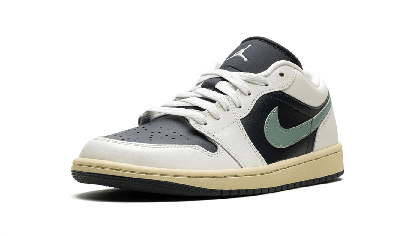 Men's Air Jordan 1 Low Jade Smoke Shoes