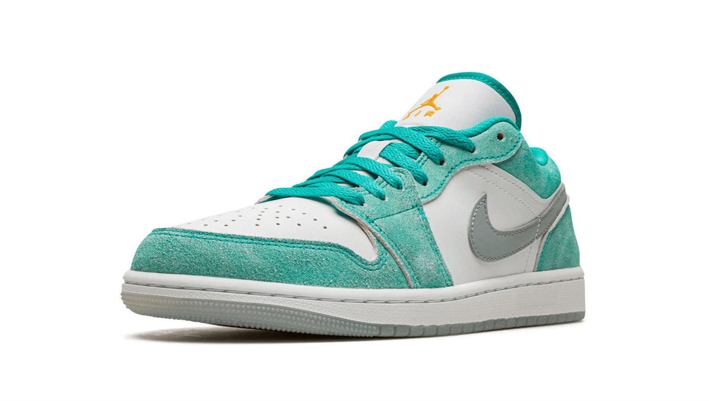 Men's Air Jordan 1 Low New Emerald Shoes