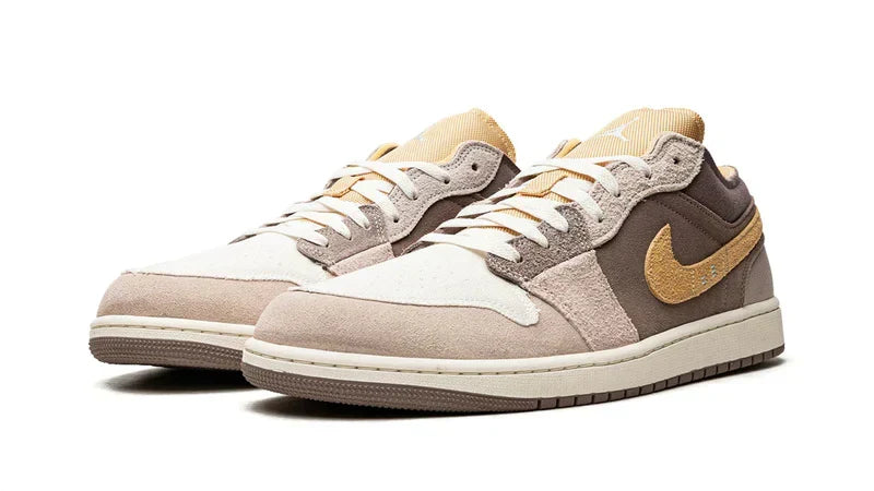 Men's Air Jordan 1 Low Taupe Haze Shoes