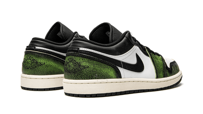 Men's Air Jordan 1 Low Wear Away - Electric Green Shoes