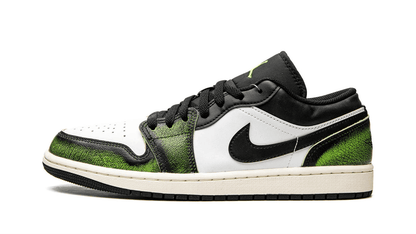 Men's Air Jordan 1 Low Wear Away - Electric Green Shoes