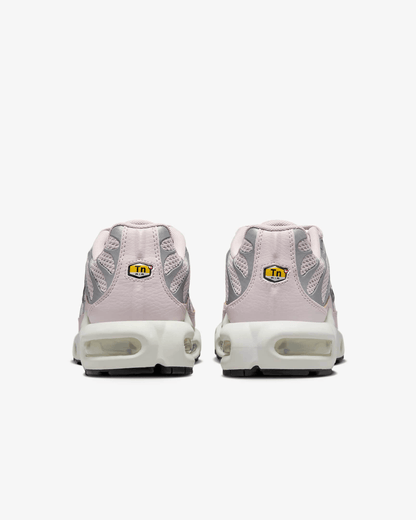Men's Air Max Plus Platinum Violet Shoes