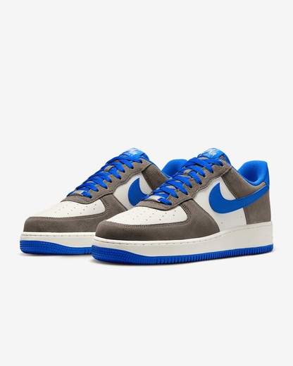 Men's Nike Air Force 1 '07 LV8 Hyper Royal Shoes