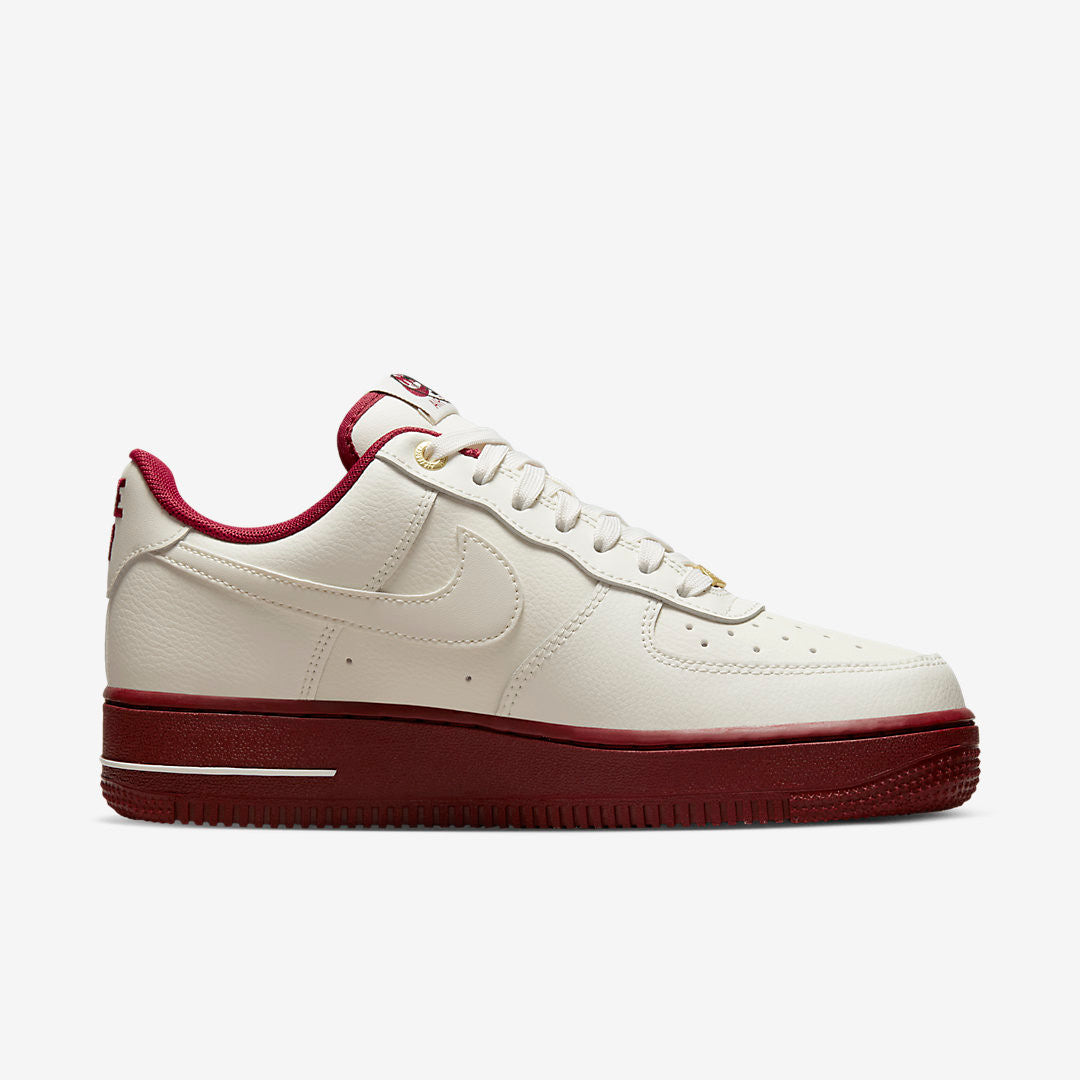 Men's Nike Air Force 1 Low 'Sail Metallic Gold' Shoes