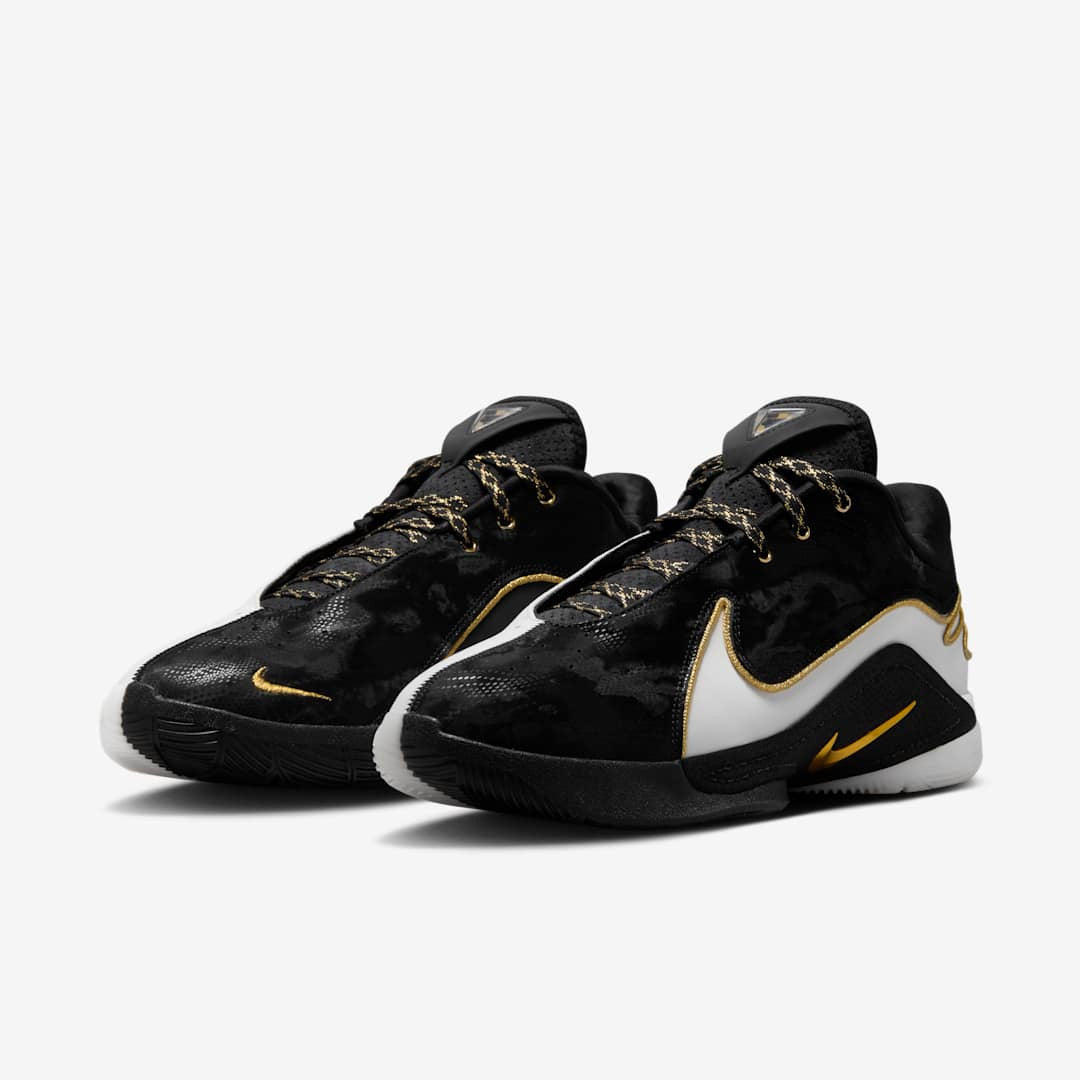 Men's Lebron 22 Mogul Shoes