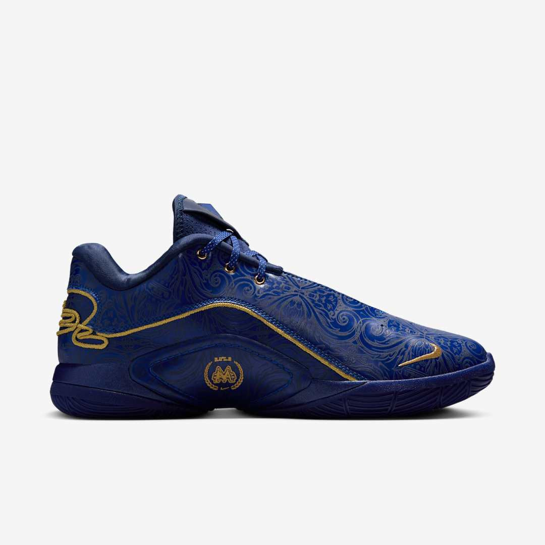 Men's Lebron 22 Token Shoes