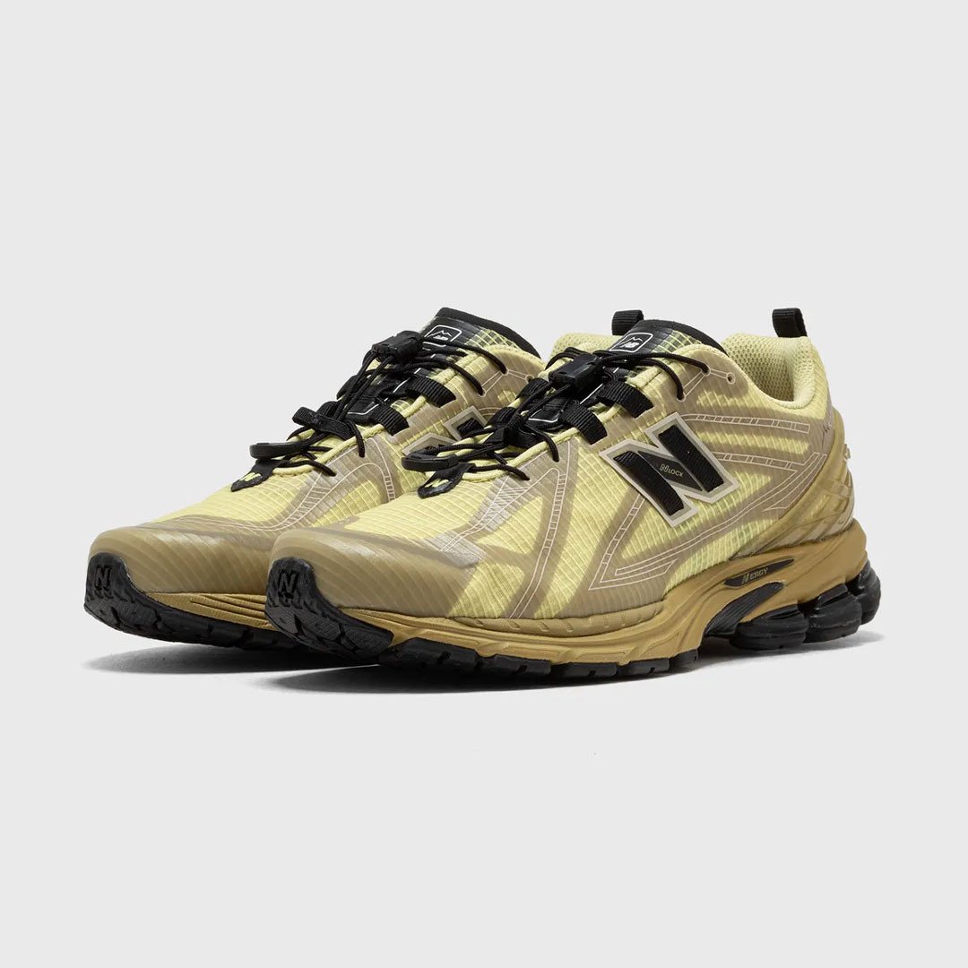 Men's New Balance 1906R 'Yellow' Shoes