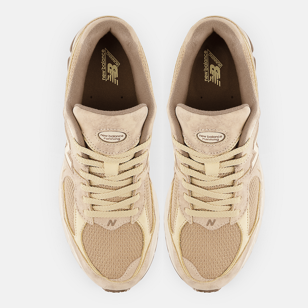 Men's New Balance 2002R Sandstone Shoes
