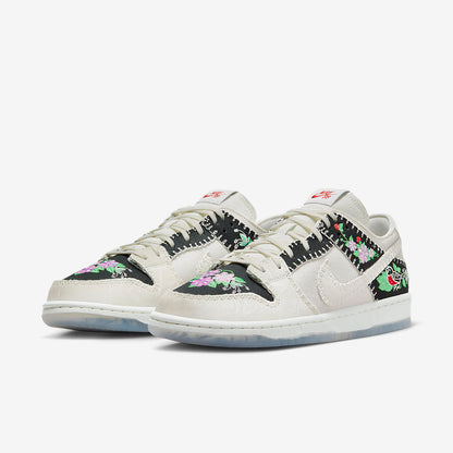 Men's Nike SB Dunk Low 'Black and Sail' Shoes