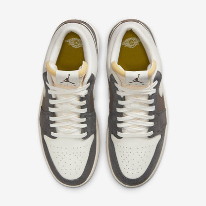 Men's Air Jordan 1 Low 'SNKRS Day' Shoes