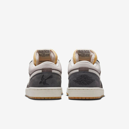 Men's Air Jordan 1 Low 'SNKRS Day' Shoes