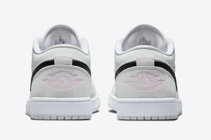 Men's Air Jordan 1 Low 'Barely Green' Shoes