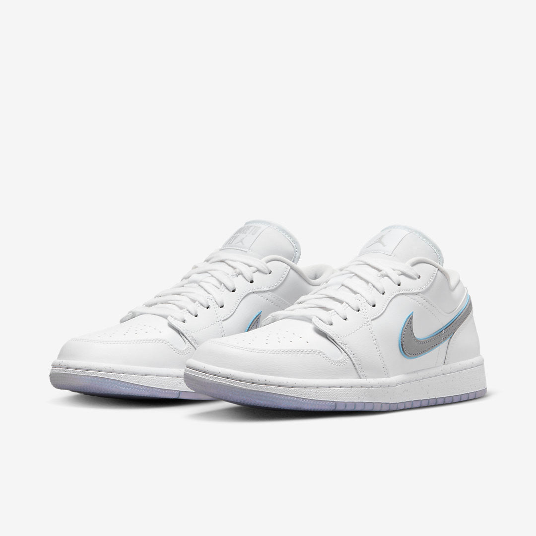 Men's Air Jordan 1 Low 'Dare To Fly' Shoes