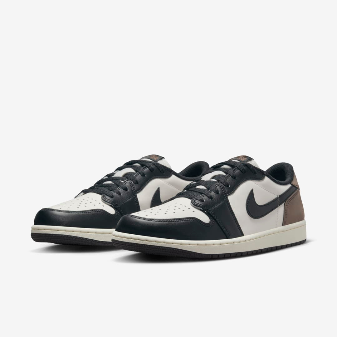 Men's Air Jordan 1 Low 'Mocha' Shoes