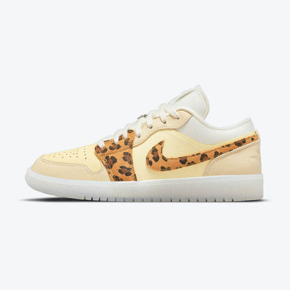 Men's Air Jordan 1 Low 'SNKRS Day' Shoes
