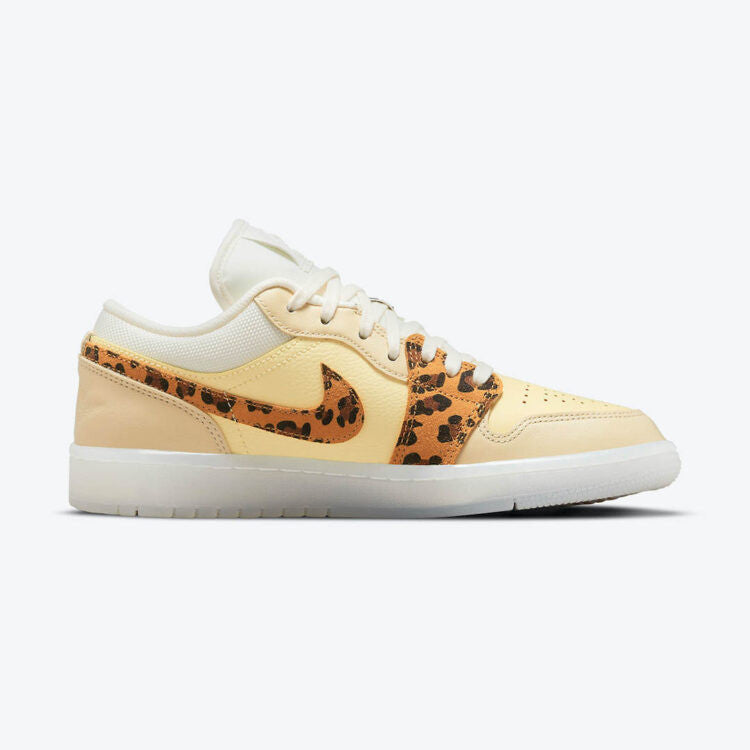 Men's Air Jordan 1 Low 'SNKRS Day' Shoes