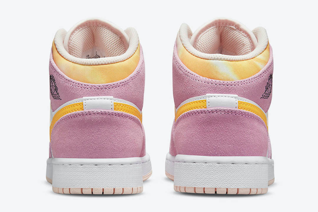 Men's Air Jordan 1 Mid 'Arctic Pink' Shoes