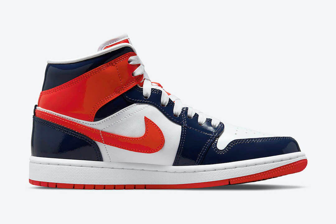 Men's Air Jordan 1 Mid 'Champs Colors' Shoes