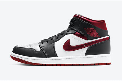 Men's Air Jordan 1 Mid 'Metallic' Shoes
