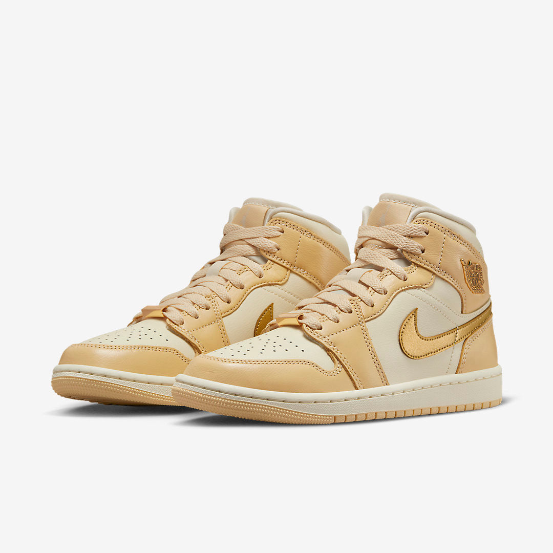 Men's Air Jordan 1 Mid 'Pale Vanilla' Shoes