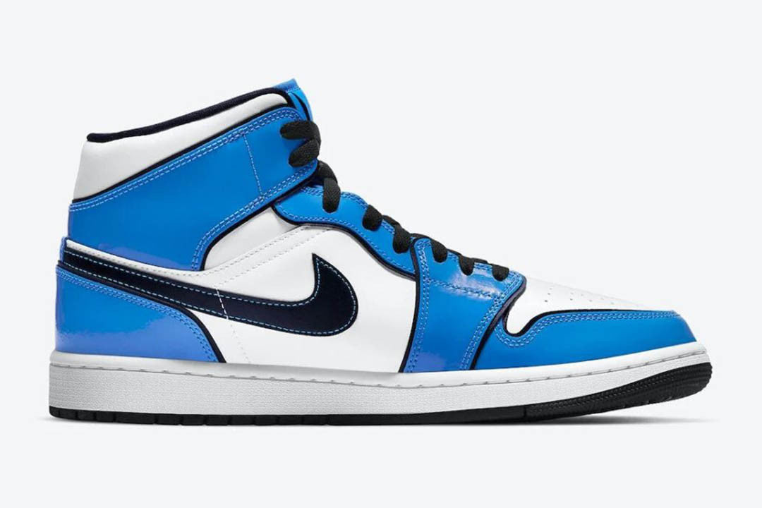 Men's Air Jordan 1 Mid 'Signal Blue' Shoes