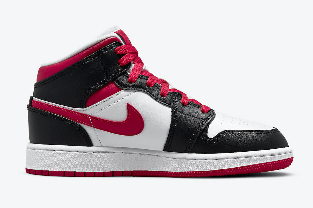 Men's Air Jordan 1 Mid 'White, Black, and Red' Shoes