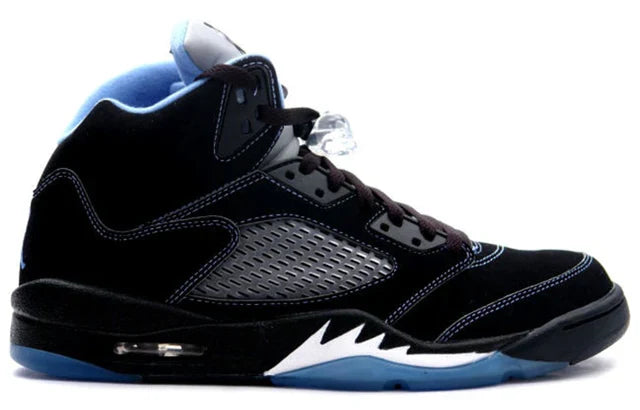 Men's Nike Air Jordan 5 Retro UNC Shoes