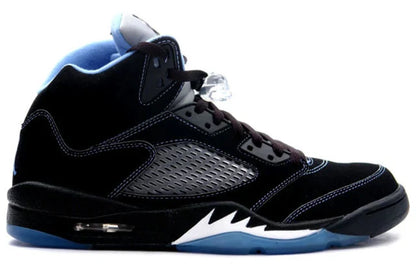 Men's Nike Air Jordan 5 Retro UNC Shoes