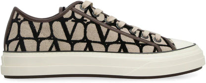 Men's Valentino Garavani Beige Sneakers