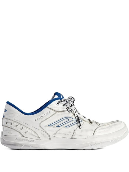 Men' Balenciaga Hamptons Worn-out Trainers White Sneaker