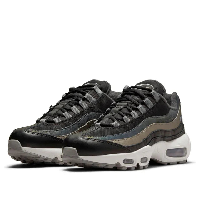 Men's Nike Air Max 95 Reflective Iridescent Camo Shoes